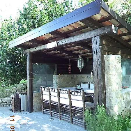 فندق مبيت وإفطار Casa Taiola *